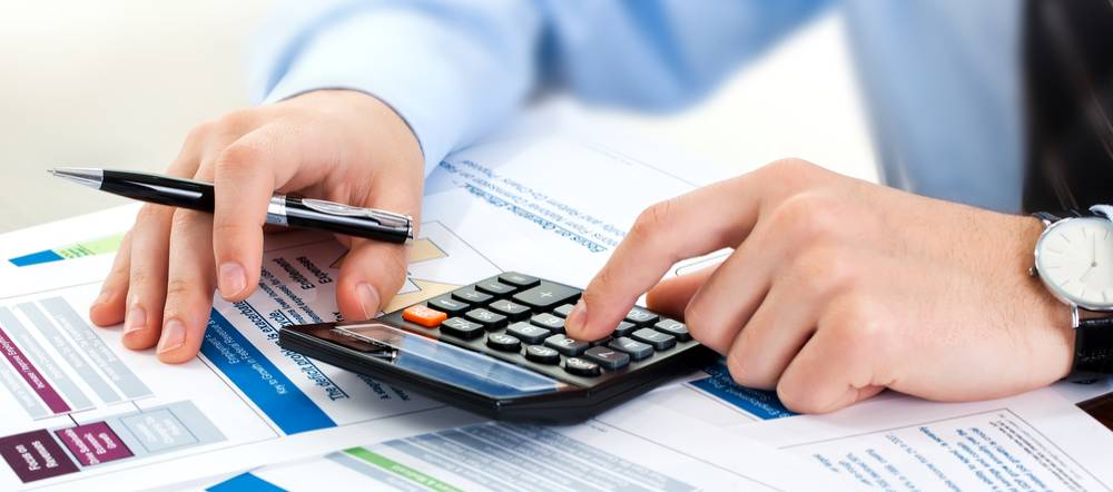 When Should I Hire an Accountant for My Small Business